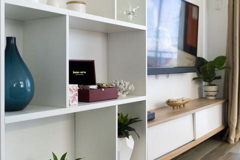 Manly Beachfront Apartment - VIC Tourism 7