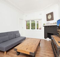Newly Renovated Apt Close to CBD Unit 2 - VIC Tourism