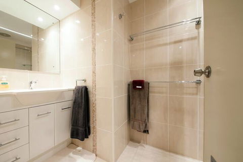 Kamilaroi Unit 6, 58-60 Magnus Street - VIC Tourism 5