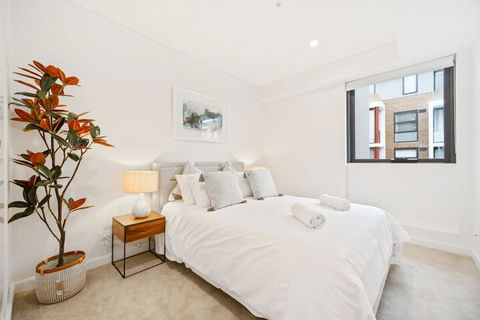 Brand New Ultra Luxe Apt Next To Central CBD - VIC Tourism 1