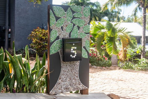 The Treehouse - VIC Tourism 2