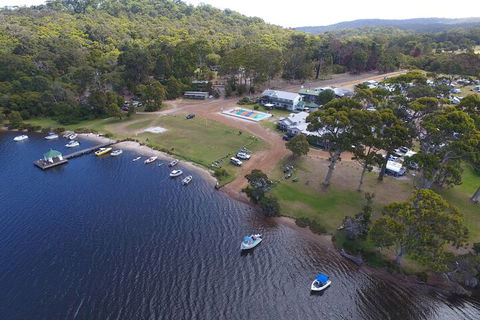 Rest Point Holiday Village - VIC Tourism 4