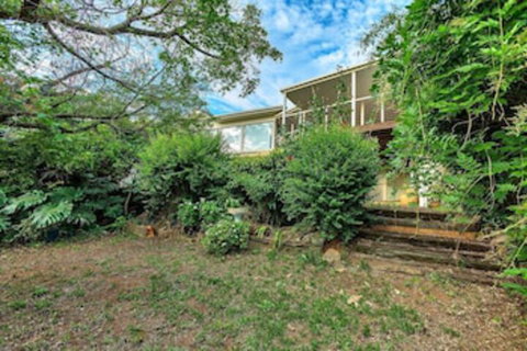 Highview - VIC Tourism 2