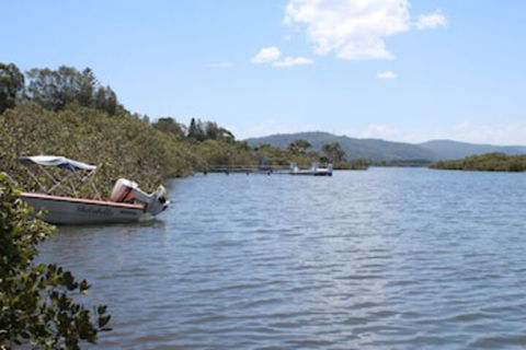 Waters Edge - VIC Tourism 0