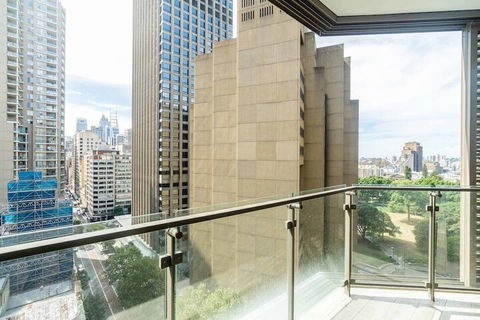 Fabulous City 2 BDR Apt In New Building - VIC Tourism 5
