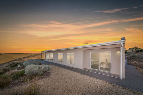 Fleurieu Coastal Retreat Lot 150 Myponga Beach Road - VIC Tourism 4