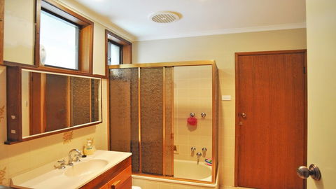 Getaway On Garden Free Wifi PET Friendly - VIC Tourism 6