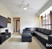 Family Retreat on Anderson - VIC Tourism