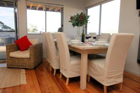 116 Westwood Bridport Accommodation - VIC Tourism 7