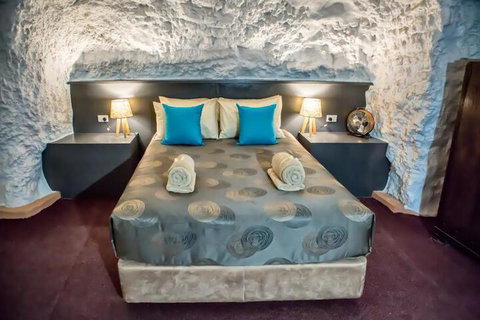 White Cliffs Underground Motel - VIC Tourism 4