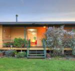 Village Stays Coldstream Gallery Bungalow - VIC Tourism