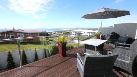Stylish Holiday Unit - VIC Tourism 4