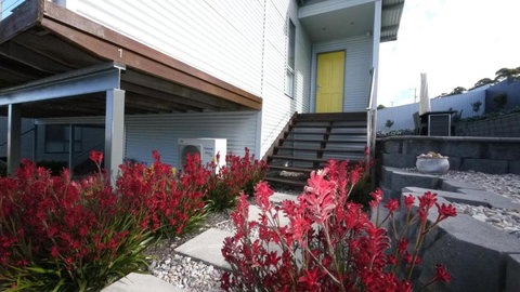 Stylish Holiday Unit - VIC Tourism 3