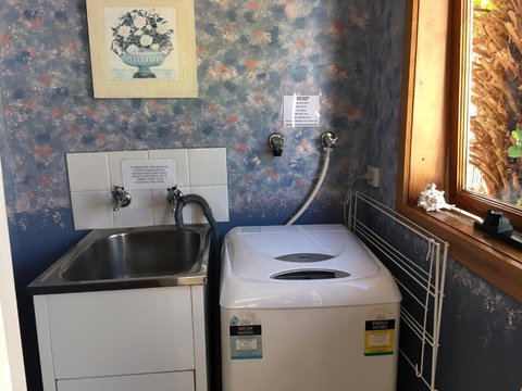 Recreation Cottage - VIC Tourism 2