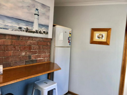 Recreation Cottage - VIC Tourism 4