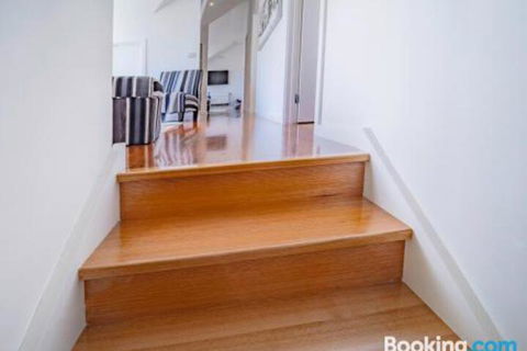 Bayview Loft - VIC Tourism 4