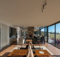 Dragonfly Lodge - VIC Tourism