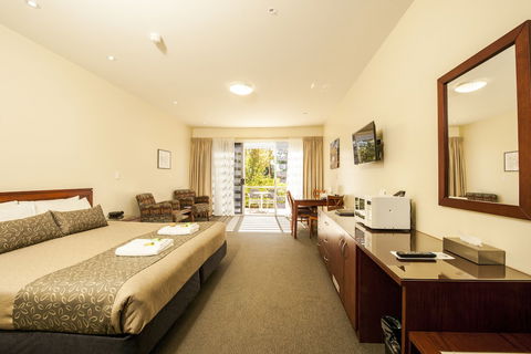 Strath Motel - VIC Tourism 4