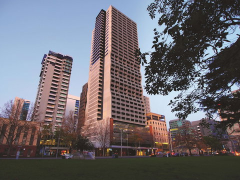Oaks Melbourne On William Suites - VIC Tourism 2