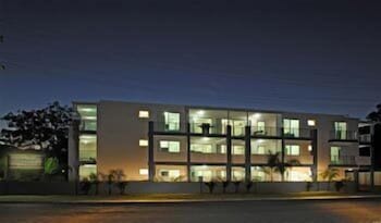 Shoal Bay Beachclub Apartments - VIC Tourism 2