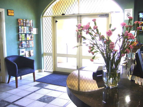 Hotel Cavalier - VIC Tourism 3