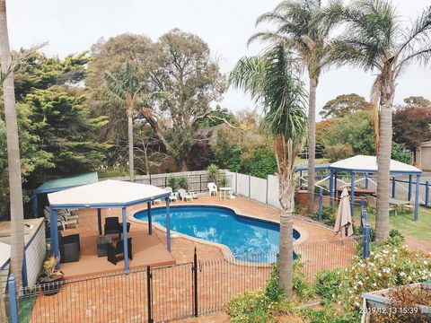 The Coachman Motel & Units - VIC Tourism 1
