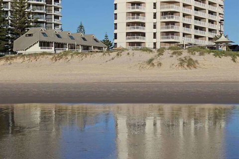 The Breakers - VIC Tourism 1