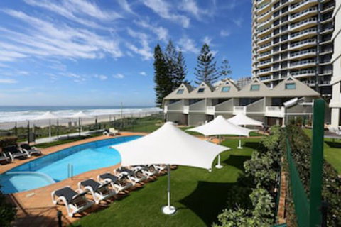 The Breakers - VIC Tourism 0
