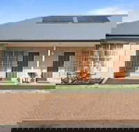 Coopers Colonial Motel - VIC Tourism