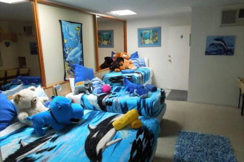 Cotton Tree Beach Motel - VIC Tourism 2