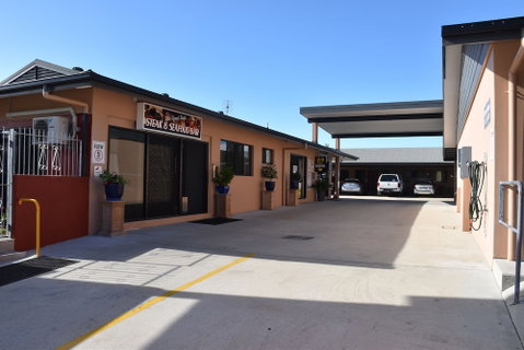 Bluewater Harbour Motel - VIC Tourism 1