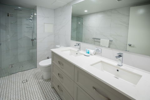 Miami Beachside Holiday Apartments - VIC Tourism 6
