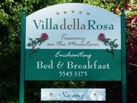 Villa Della Rosa Bed & Breakfast - VIC Tourism 0