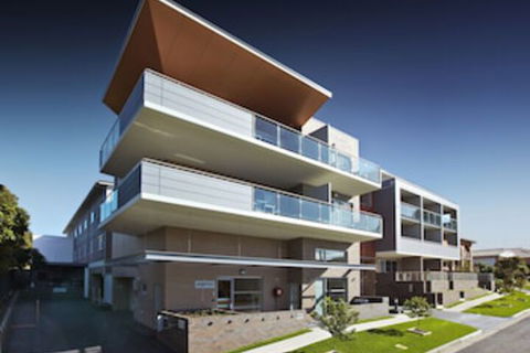 Charlestown Executive Apartments - VIC Tourism 0