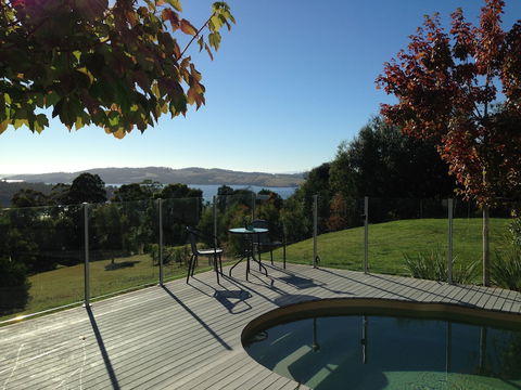 Arjuna Ridge Bed & Breakfast - VIC Tourism 2
