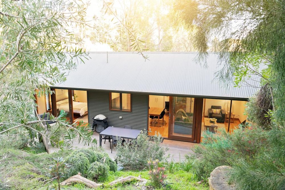 Aldgate SA VIC Tourism