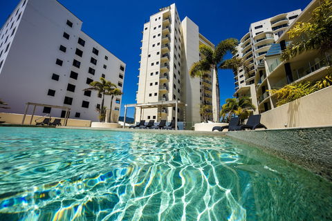 Jack & Newell Holiday Apartments - VIC Tourism 4