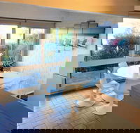 Pacific Heights Holiday Apartments  Munn's Tower House - VIC Tourism