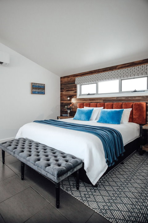 Anchors Port Campbell - VIC Tourism 5