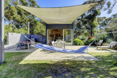 Macondo Seal Rocks - VIC Tourism 1