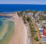 Pacifica 1 on the beach at Brooms Head - VIC Tourism