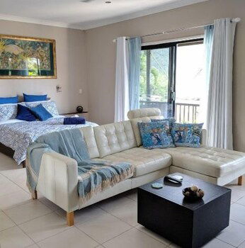 Kingfisher SeaViews - VIC Tourism 5