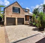 Salt Wood Cabin style retreat - VIC Tourism