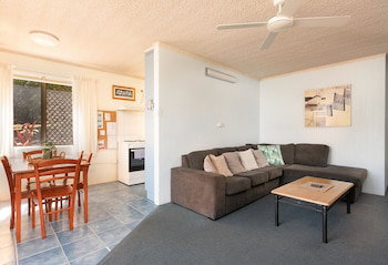 Yamba Towers 2 - VIC Tourism 6