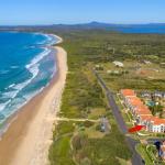 The Sands 7 Great Views Across The Ocean - VIC Tourism 0