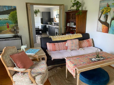 Ma Petite Maison - VIC Tourism 3