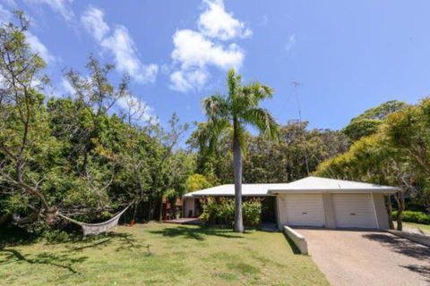 Palm Beachhouse - VIC Tourism 0