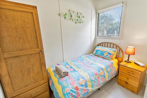 Kambera Pet Friendly Cottage On Raymond Island - VIC Tourism 4