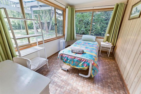 Kambera Pet Friendly Cottage On Raymond Island - VIC Tourism 2