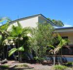 44 Cypress Avenue Holiday home in a quiet location close to patrolled beach  CBD